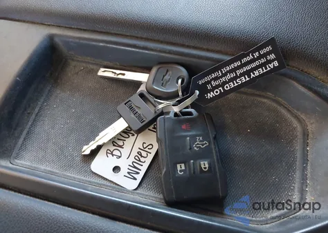 2021 Chevrolet Silverado 1500 2Wd Short Bed Wt из США, поврежденный, VIN 1GCPWAEF8MZ192446